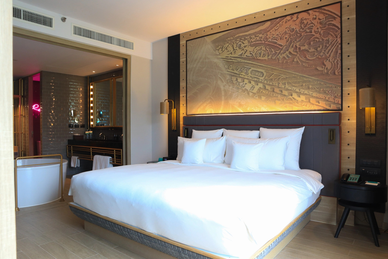 Отель Indigo Phuket Patong by IHG