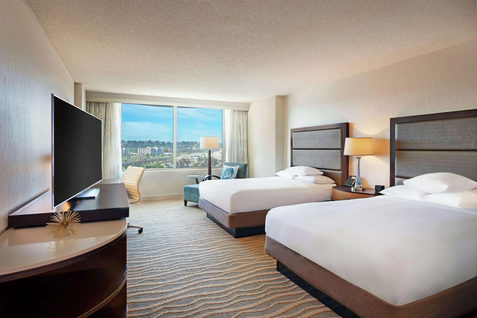 DoubleTree by Hilton Hotel San Diego - Mission Valley