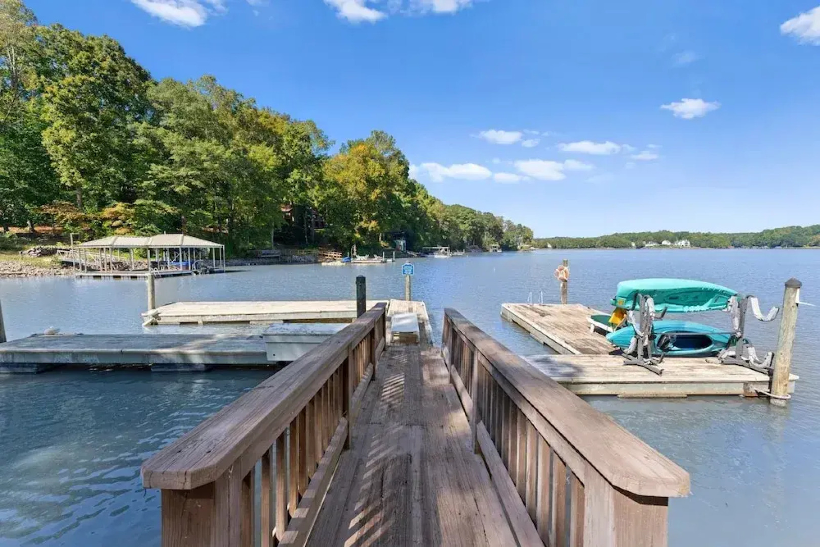 Mi Casa Su Casa by Avantstay Lakefront Escape