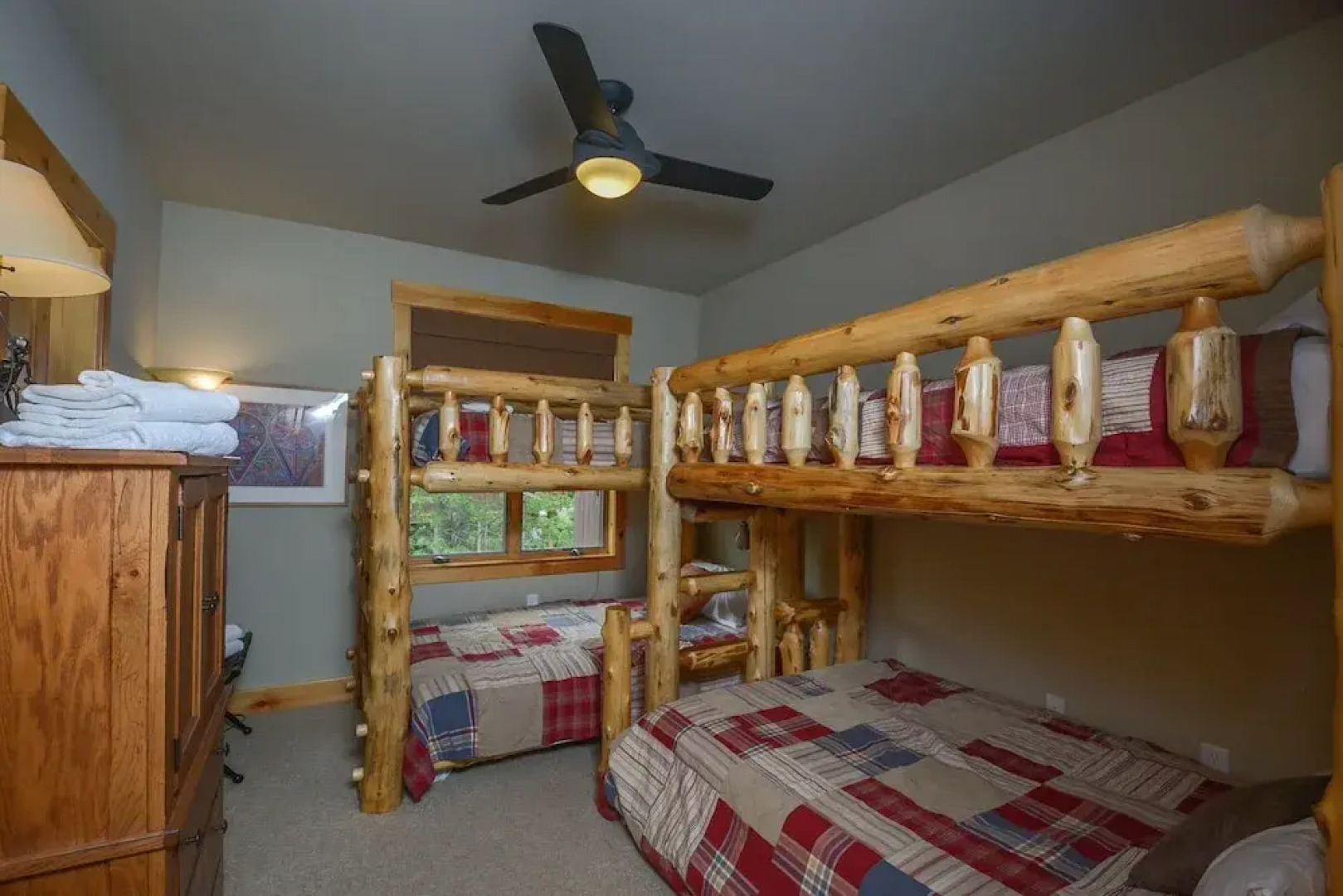 All Seasons Pass 4 Bedroom House