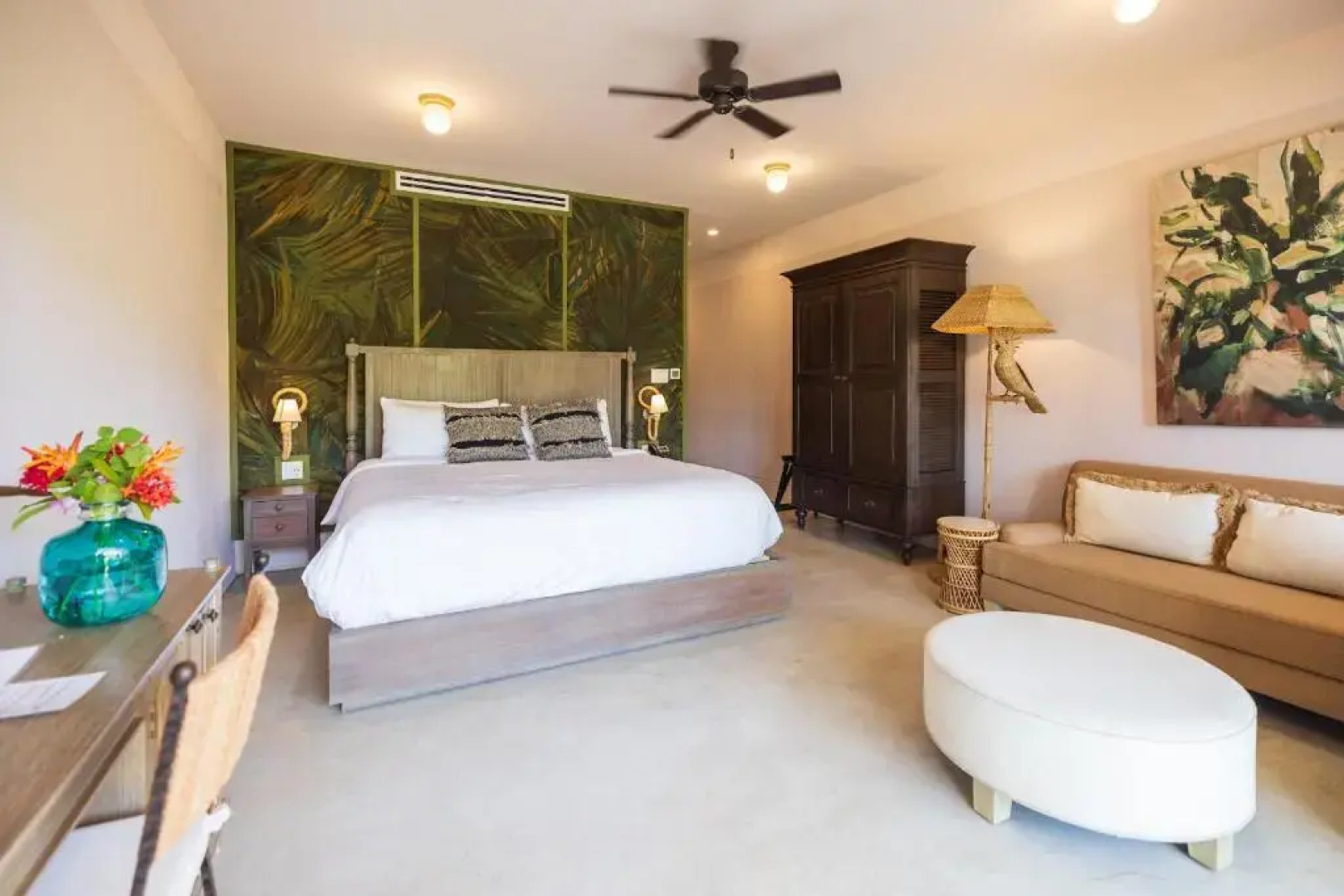 Itz'ana Resort & Residences