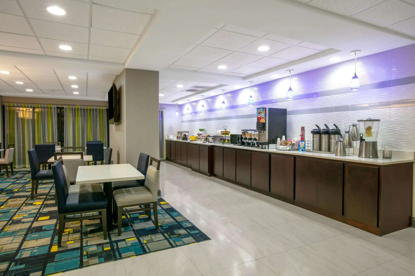 La Quinta Inn & Suites by Wyndham Horn Lake / Southaven Area