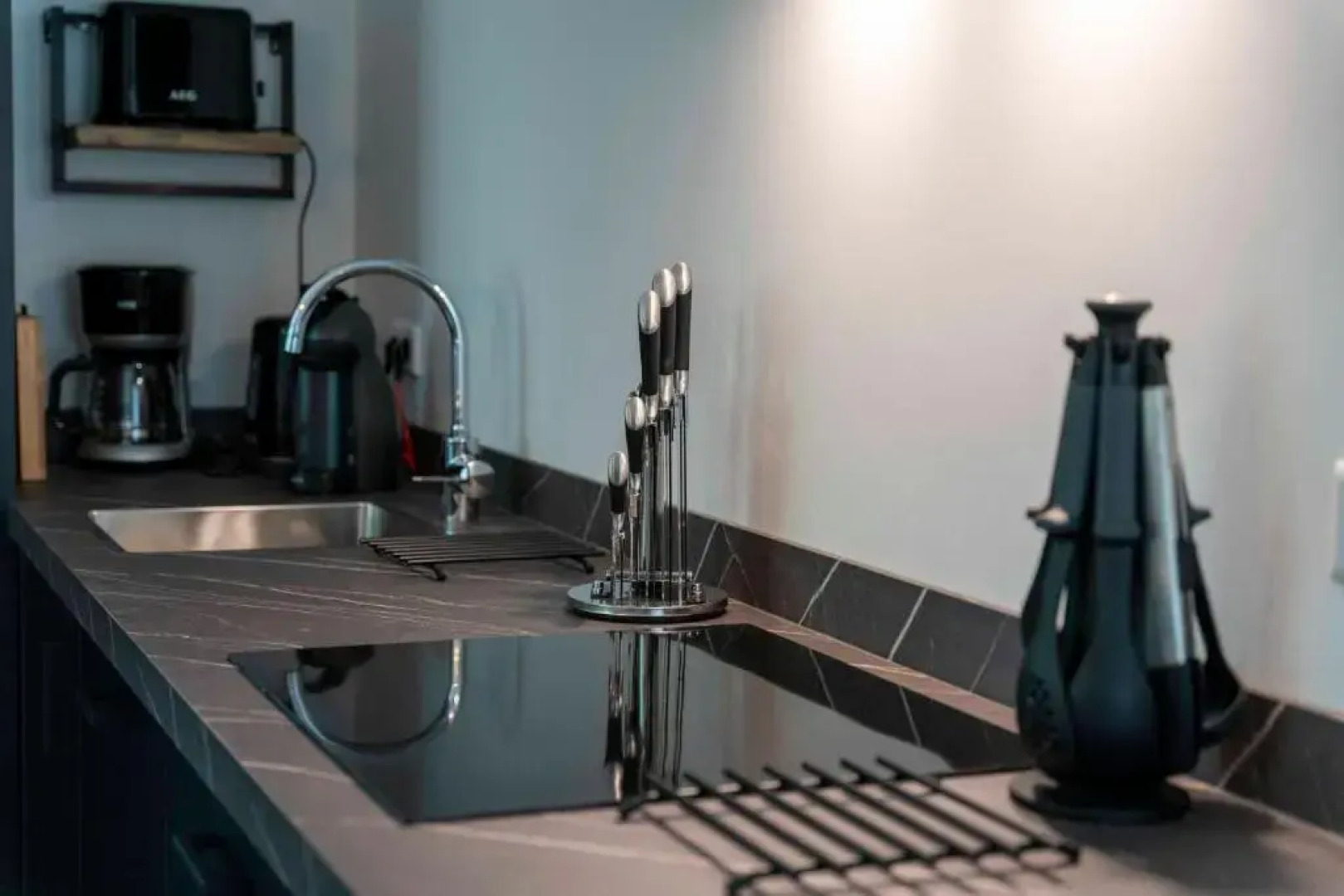 B&W Holiday Apartments