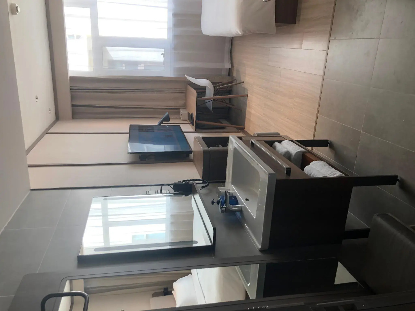 Hanting Hotel Urumqi Zhongyinggongdi Metro Station