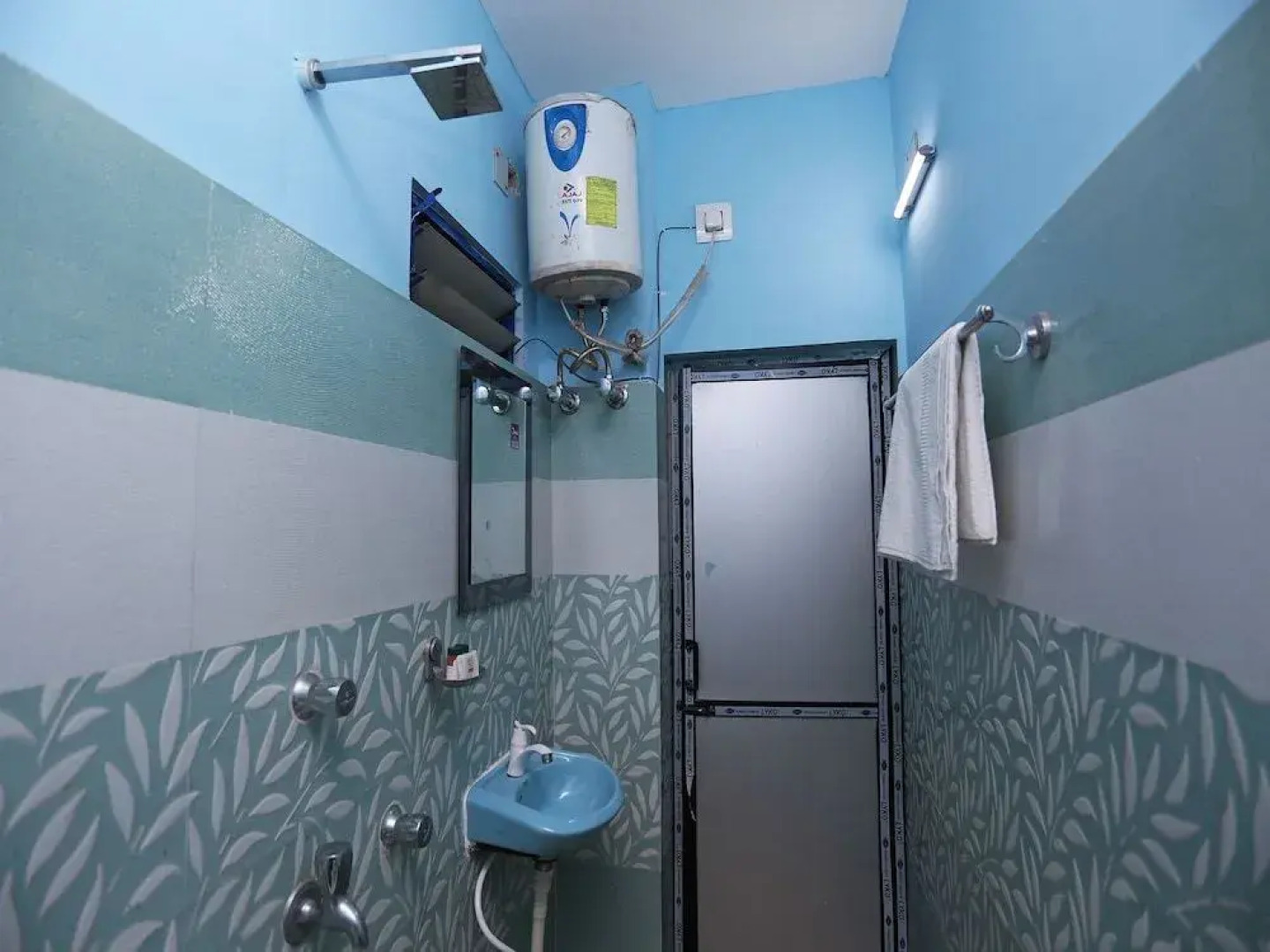 OYO 26652 Roop River Resort