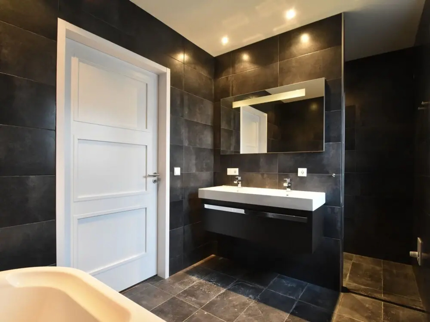 Modern Villa with Jacuzzi and Sauna in Harderwijk Flevoland