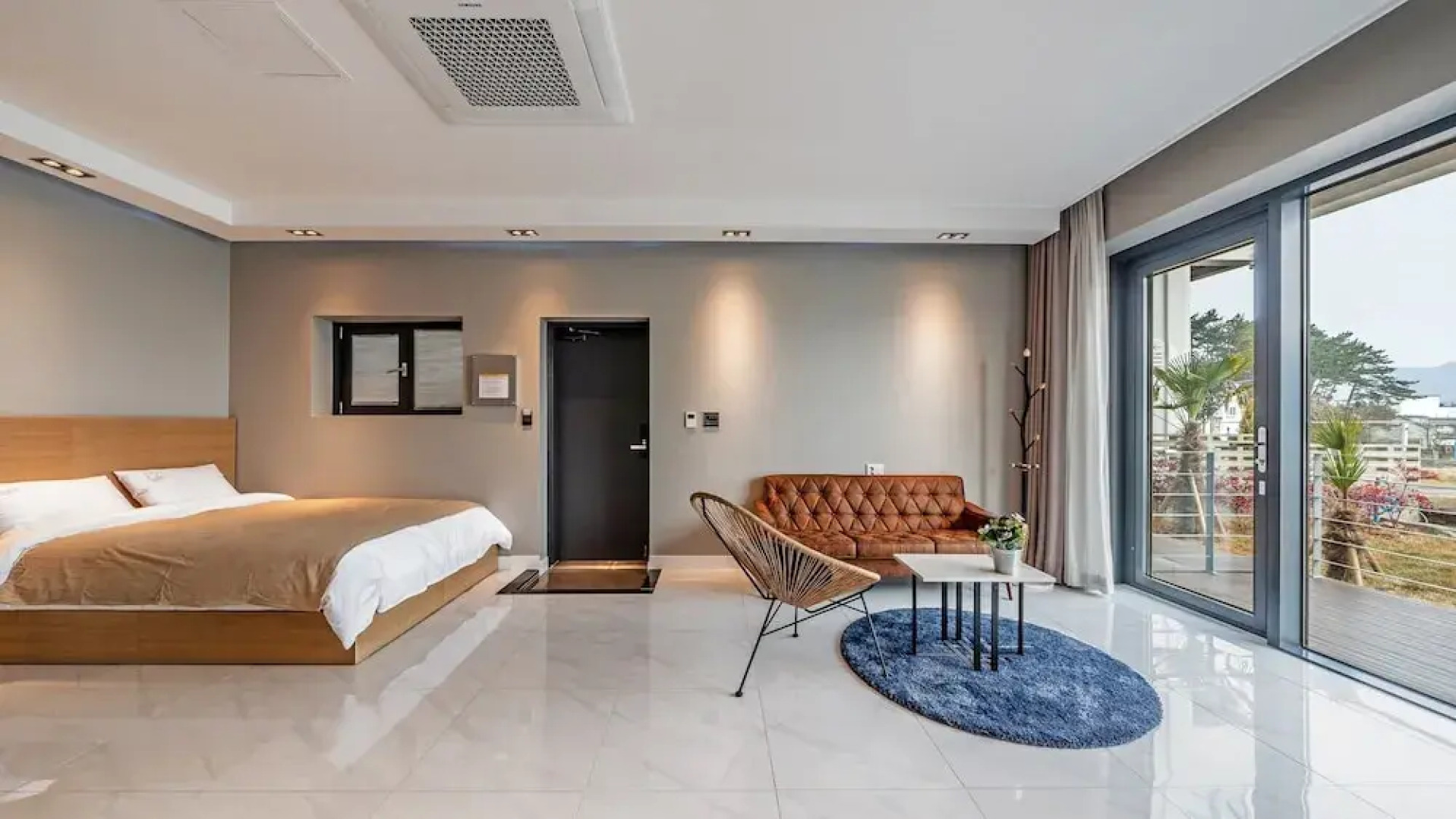 Namhae Lounge 32 Resort A