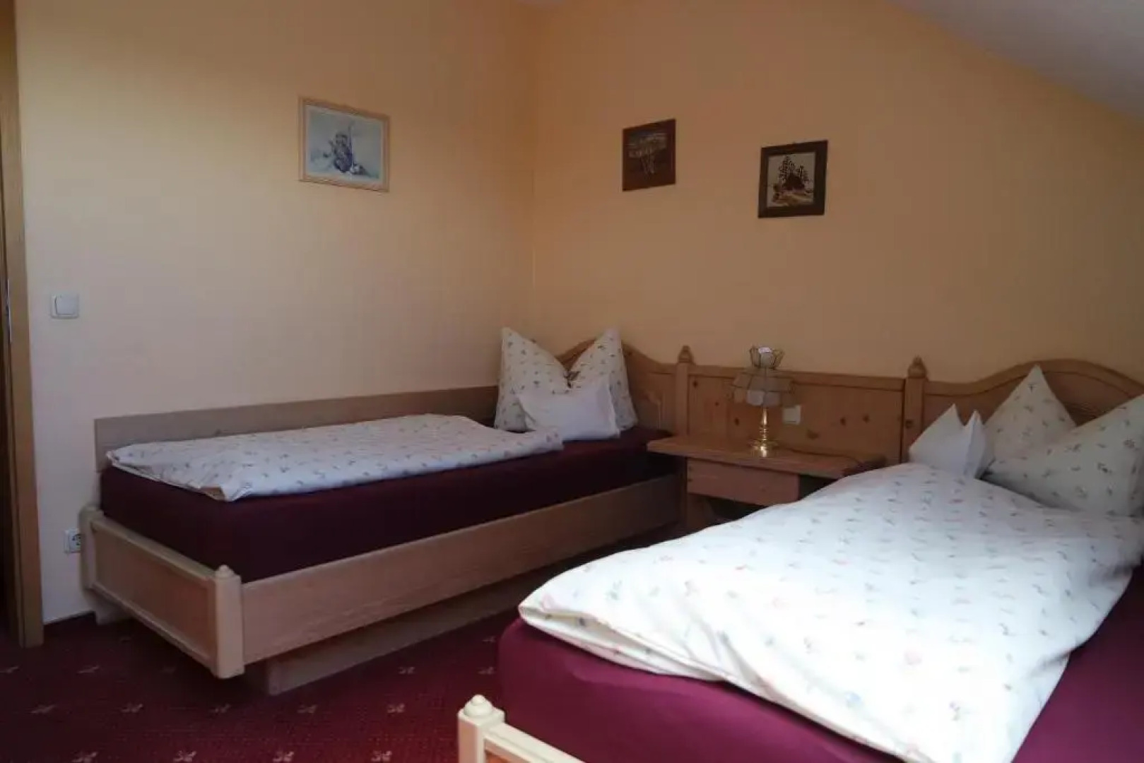 Landhotel BurgenBlick