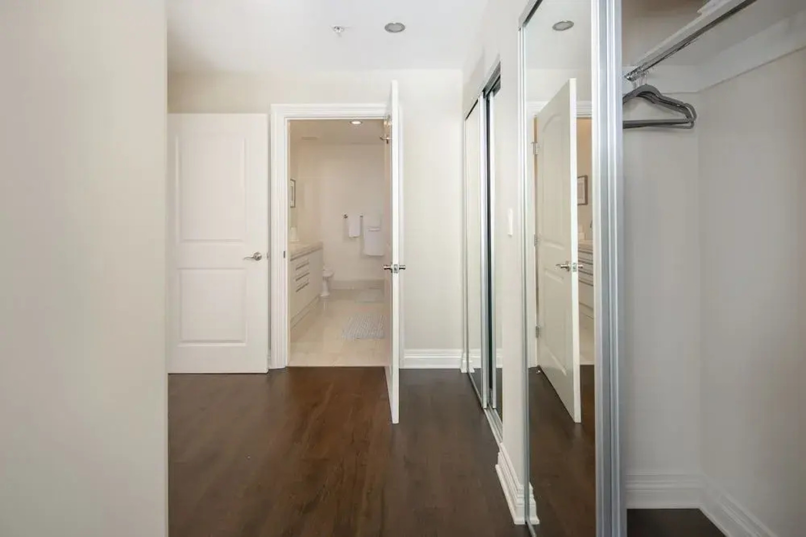 Upscale OC Apartments Homes