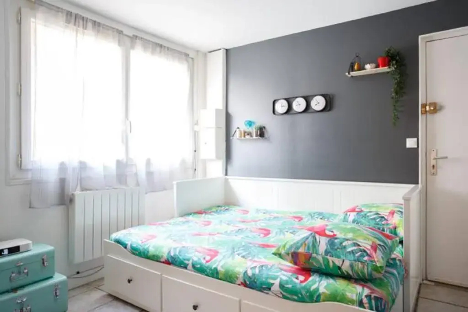 PARIS Proche : Studio tranquille et cosy