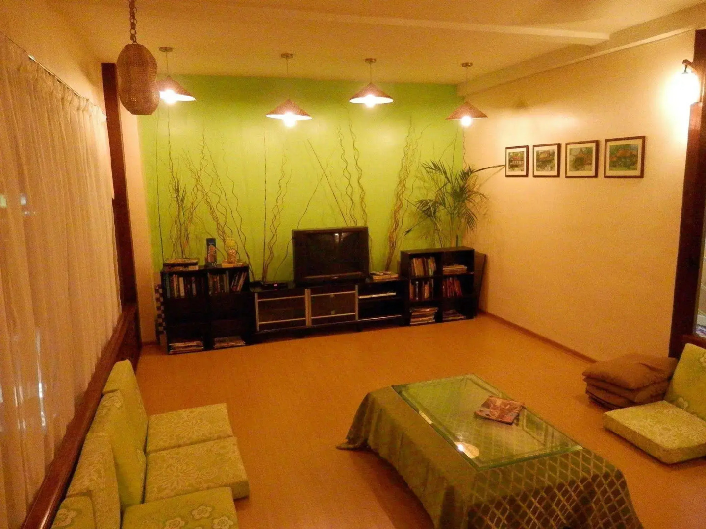 Travellers Planet Hotel & Guest House