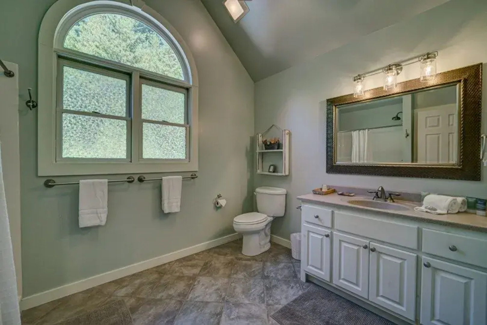 Toccoa Lookout Cottage by Escape to Blue Ridge