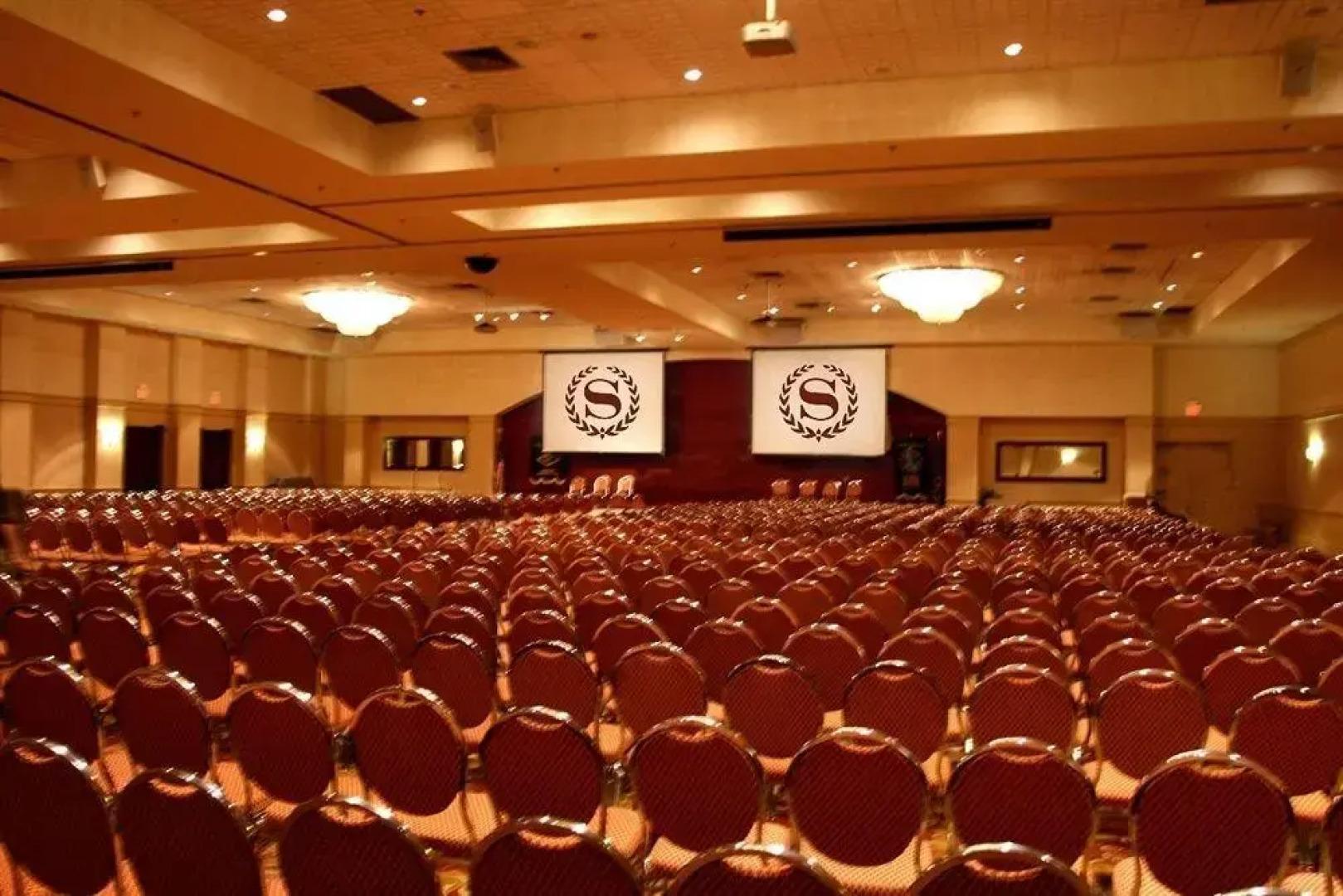 Sheraton Dover Hotel