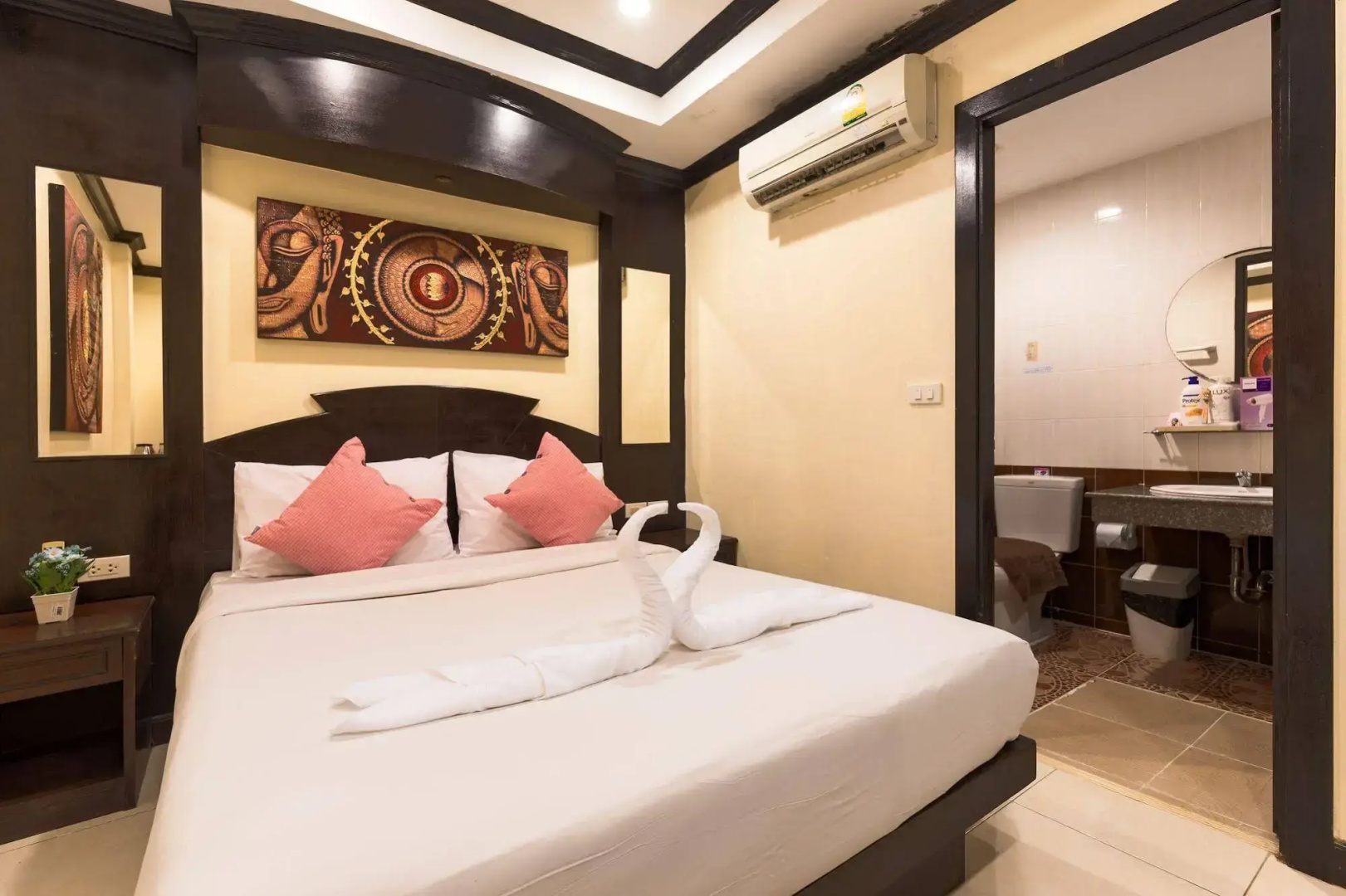 Phuket Paradise Hotel