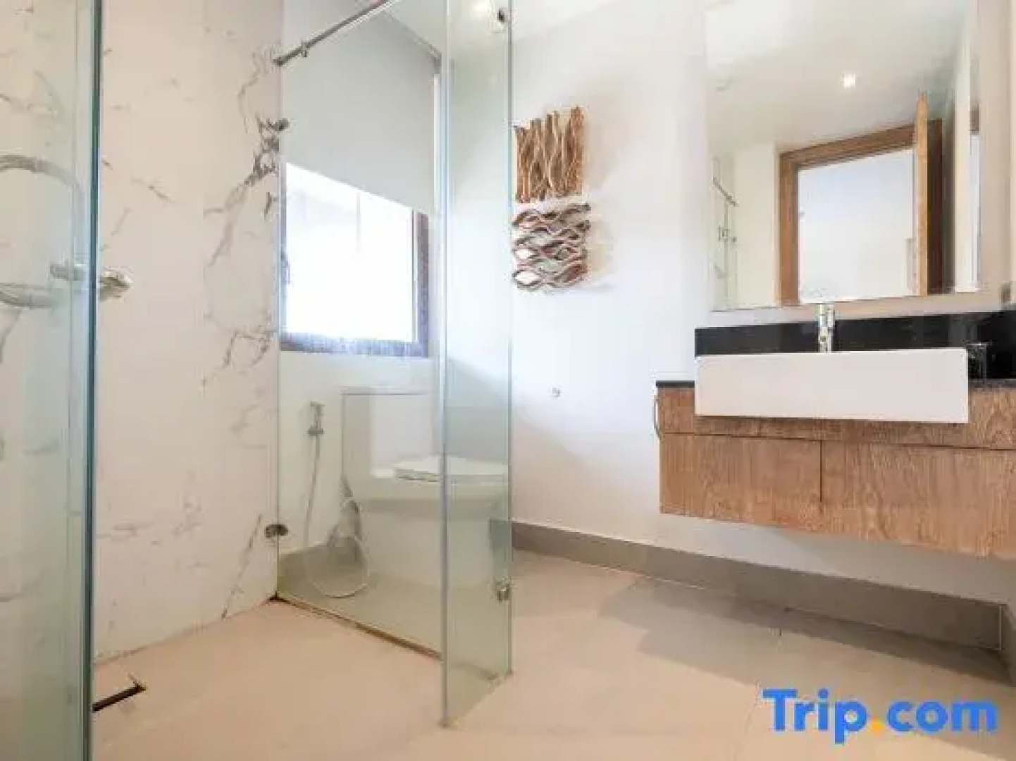 Phuket Seaview with Pool and Rooftop 4 Bedroom Skyvilla