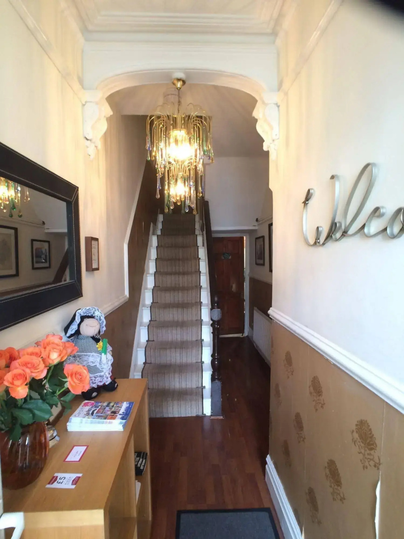 Tyrosa Rooms