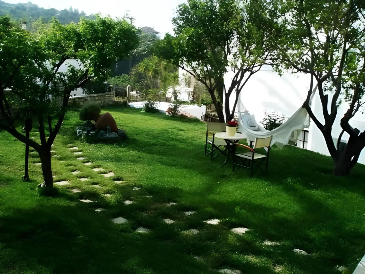 Scorpios Hotel & Suites
