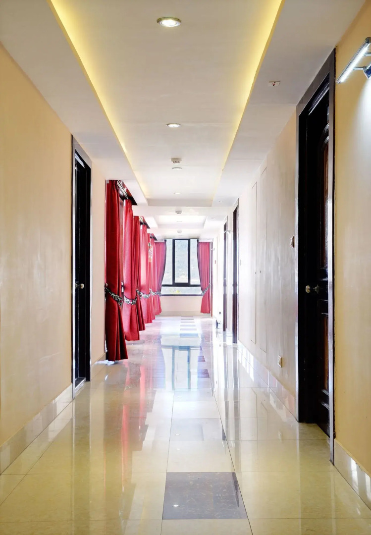 Summit Golden Crescent Resort & Spa