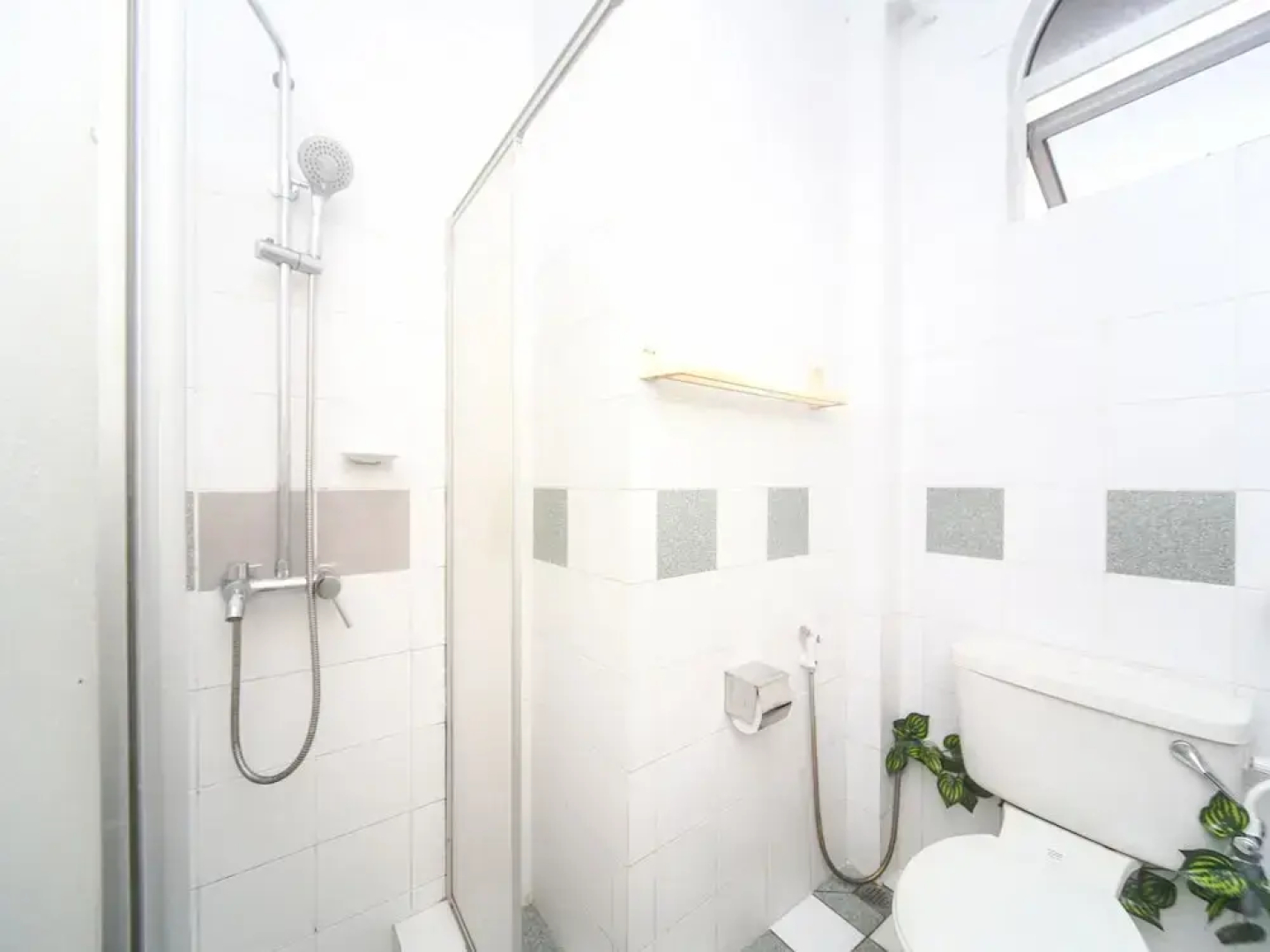 OYO 563 Jockey Lodge Hotel