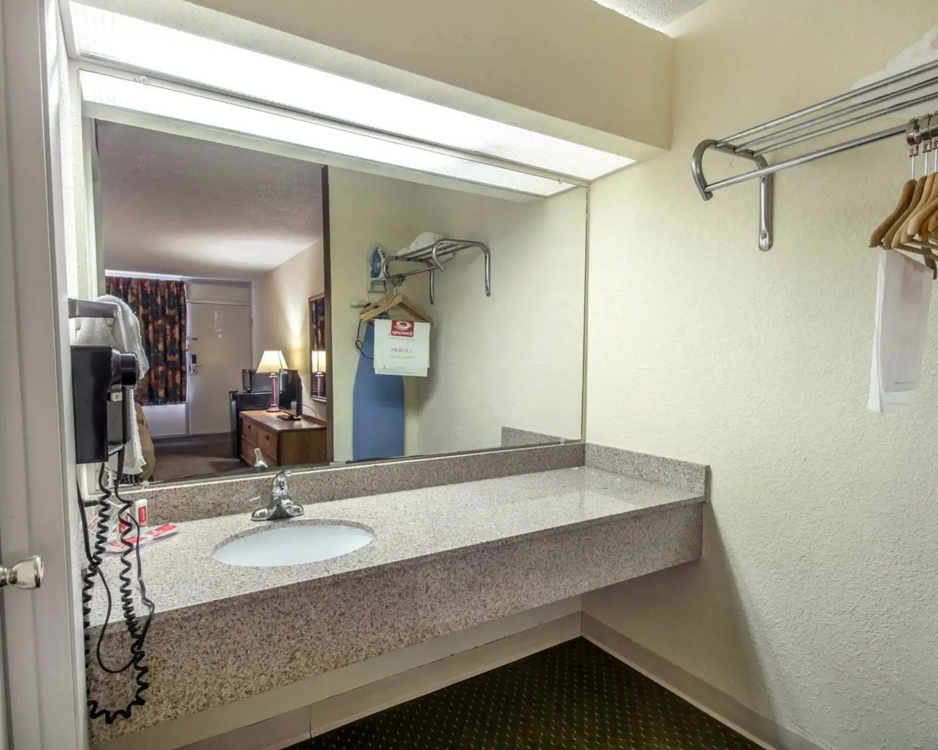 Econo Lodge Andalusia