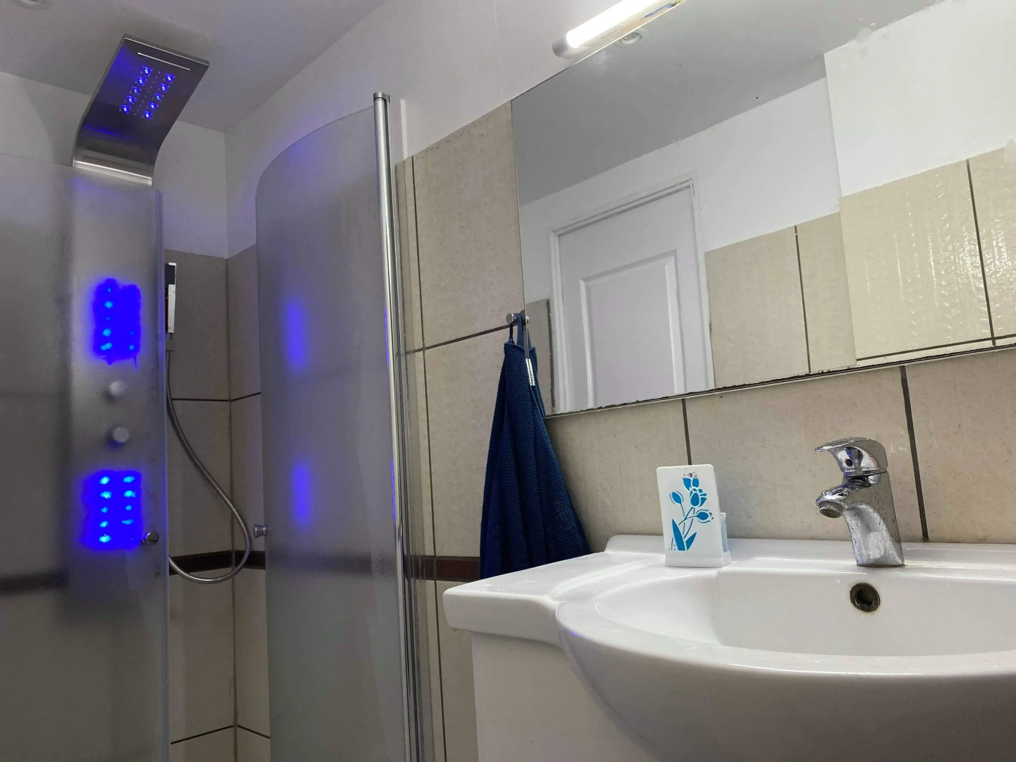 Rose Gerden Apartments and rooms