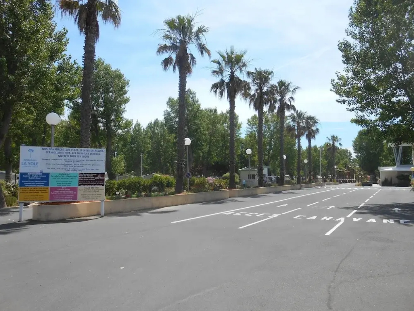 Happy Camp Domaine la Yole Camping Lodge