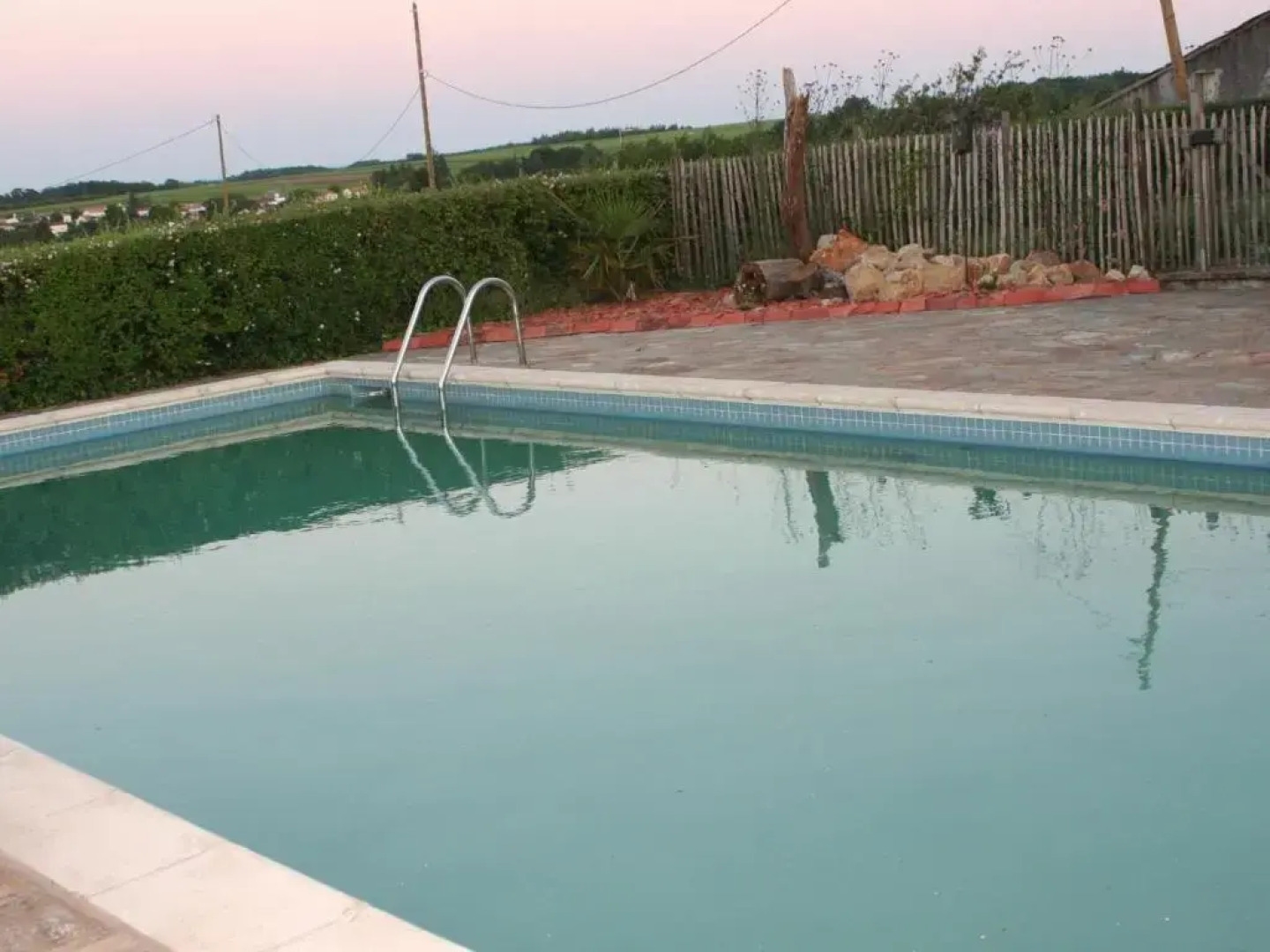 Gîte Monnières, 4 pièces, 5 personnes - FR-1-306-1164