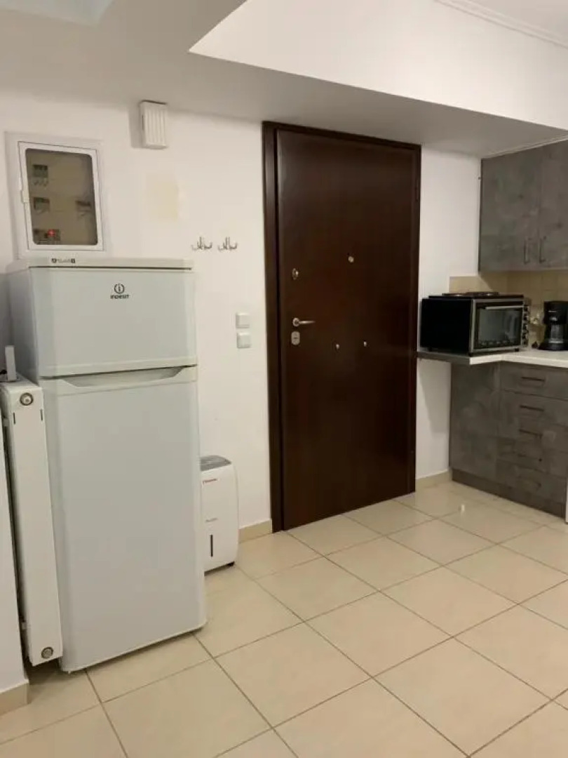 Luxury studio with SPA close to athens airport