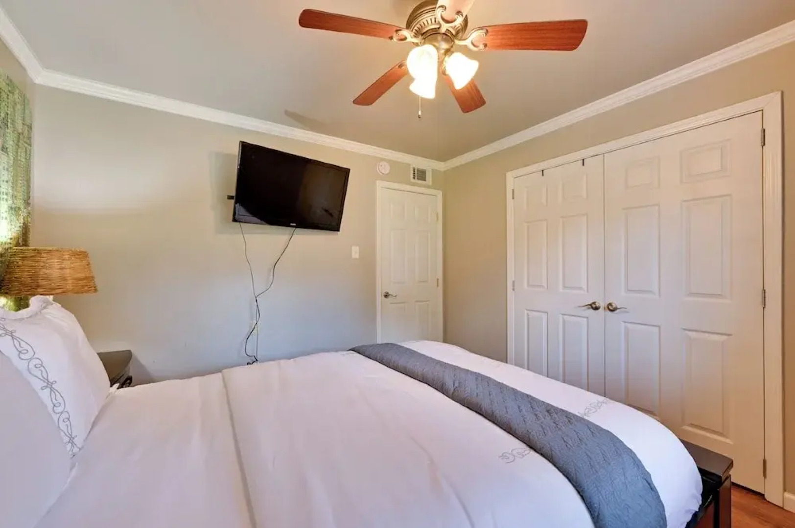 Walk to SFA Campus: Pet-friendly Nacogdoches Condo