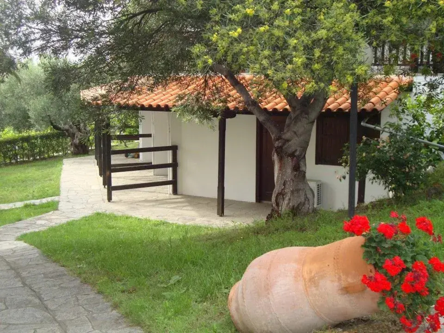 Maistrali Beach Studios