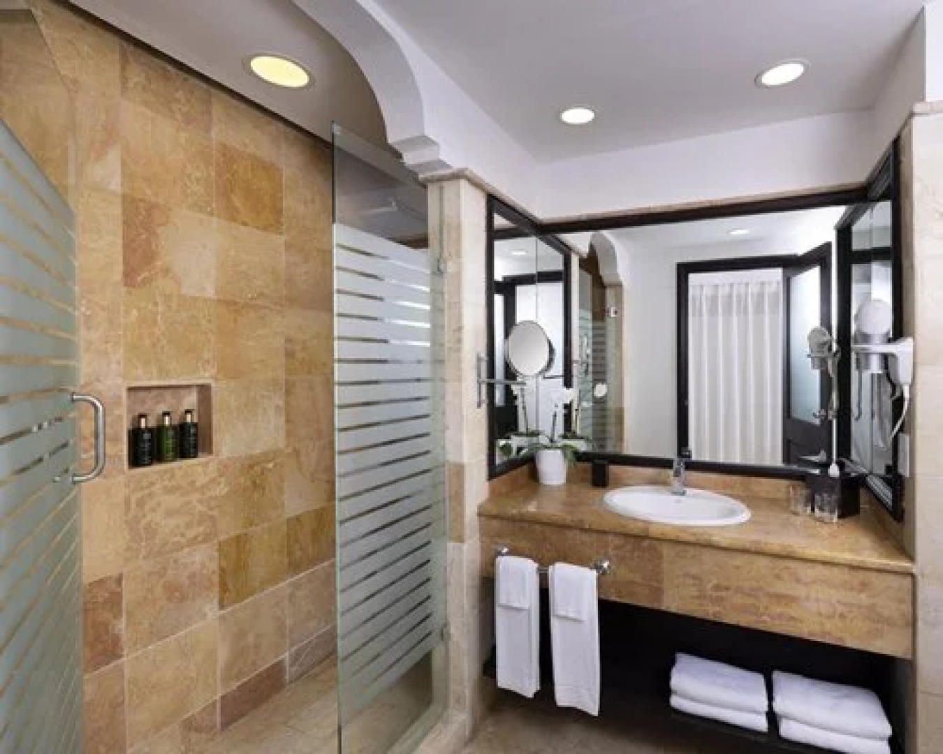 MVC at Meliá Caribe Beach, Punta Cana, Dominican Republic