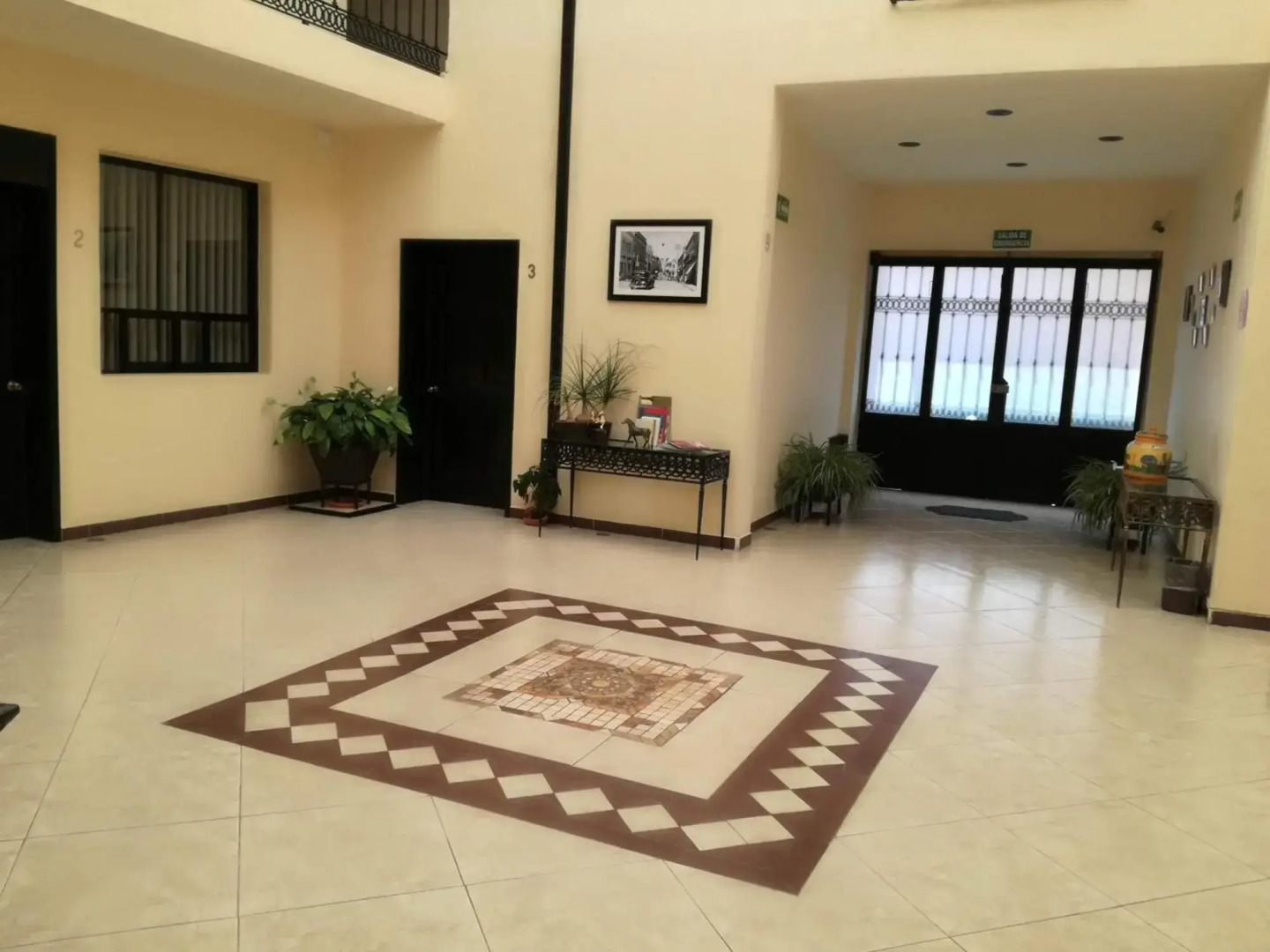 El Refugio de Don Carlos Hotel & Suites