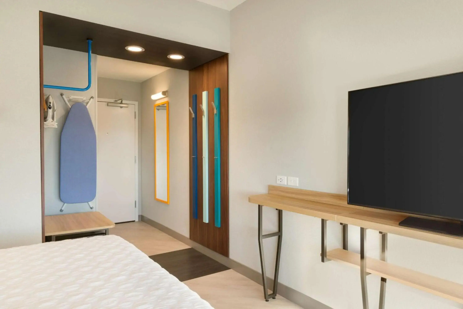 Tru by Hilton Cheyenne WY