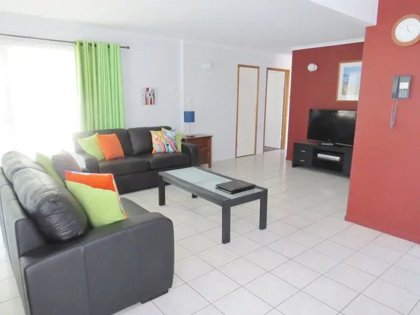 The Shores Holiday Apartments