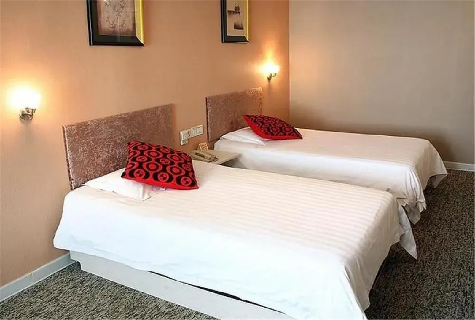 Xingcheng Wuai Square Hotel- Wuxi