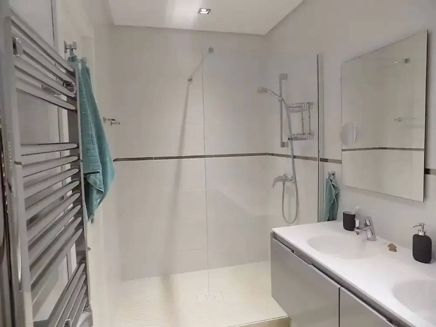 Luxury Le Village Apt Nr Puerto Banus