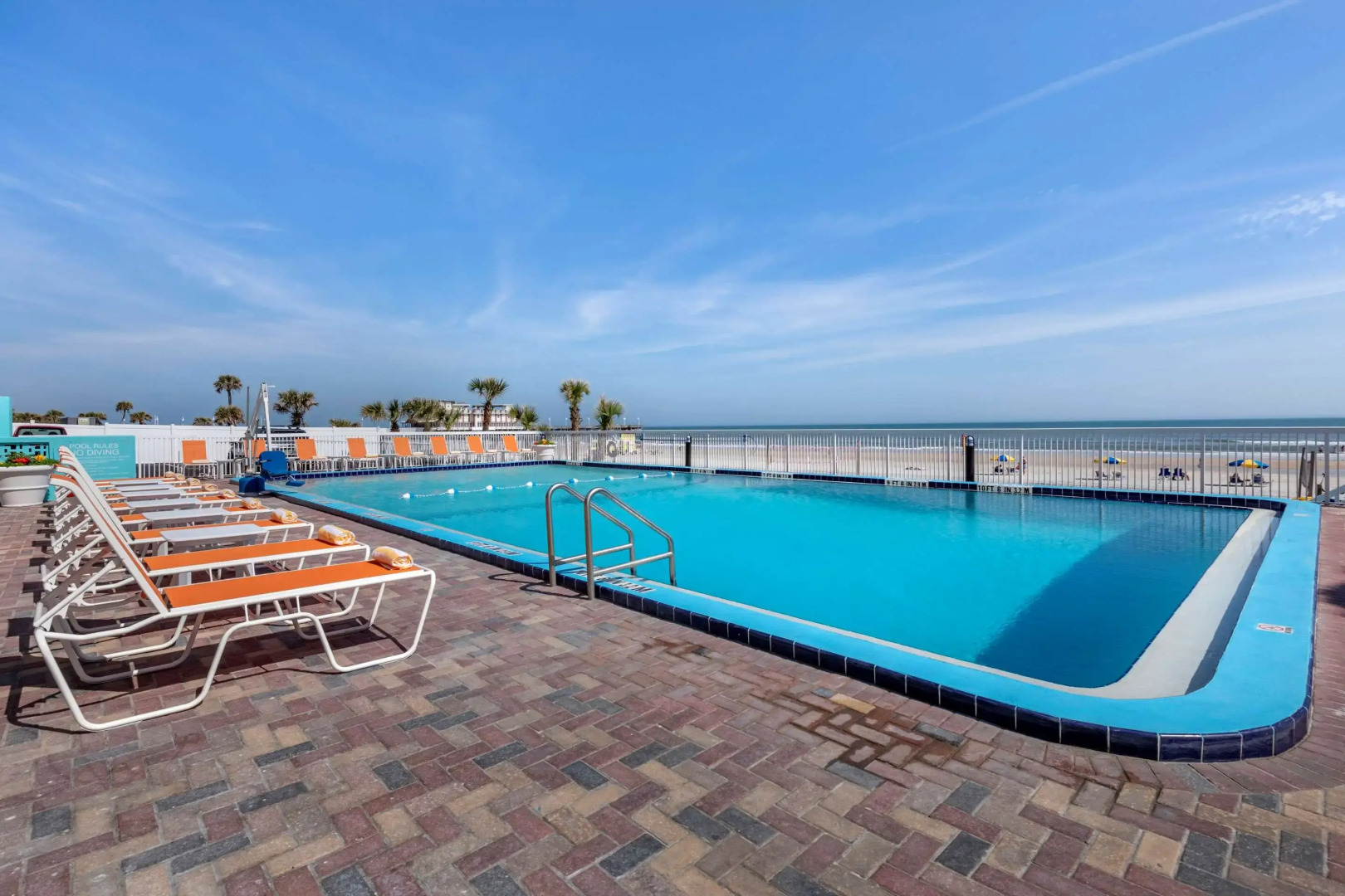 Comfort Inn & Suites Daytona Beach Oceanfront