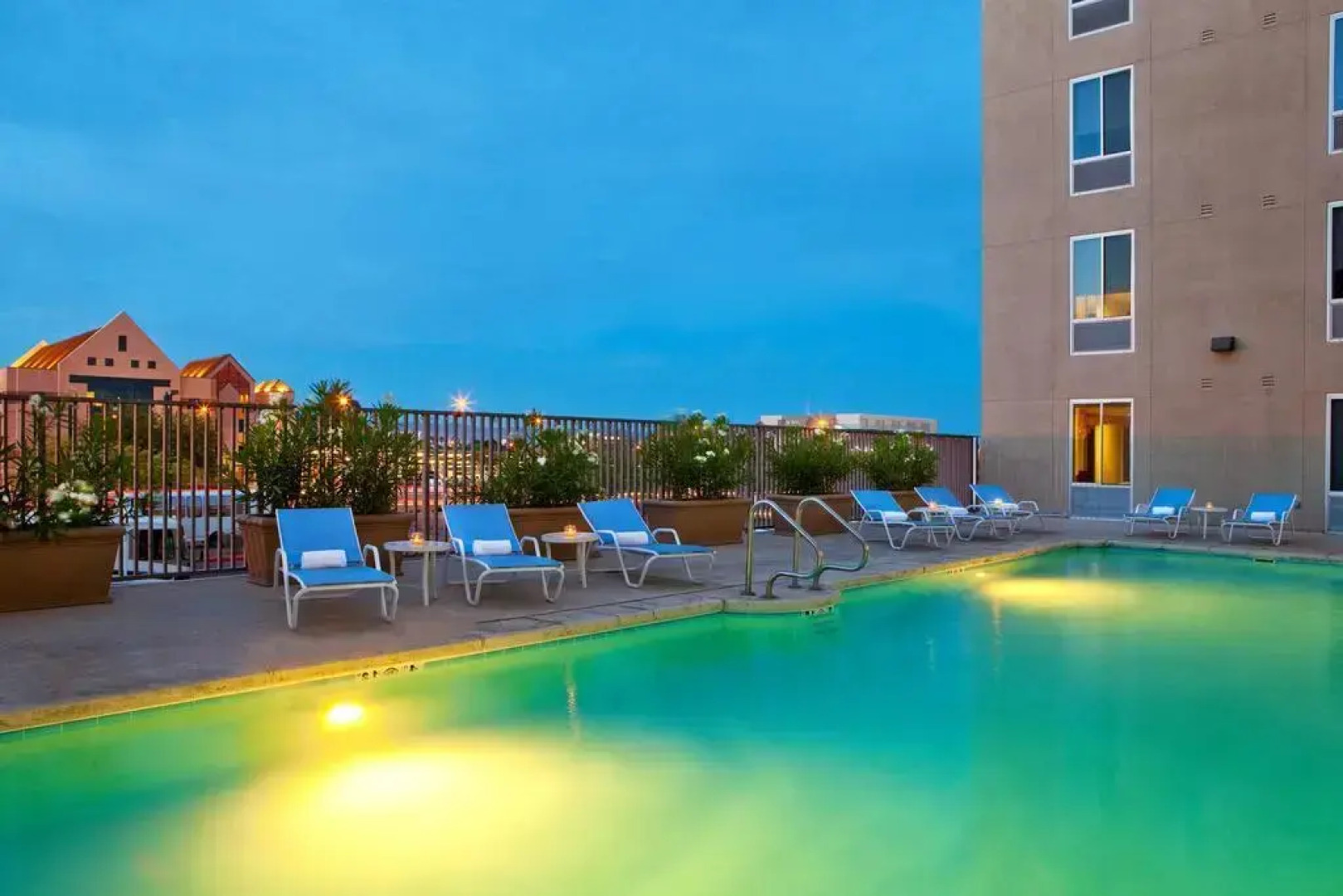 DoubleTree by Hilton Las Vegas East Flamingo