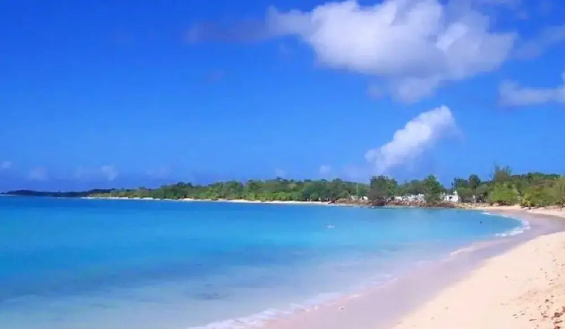 Studio in Baie Mahault, With Wonderful Mountain View, Enclosed Garden