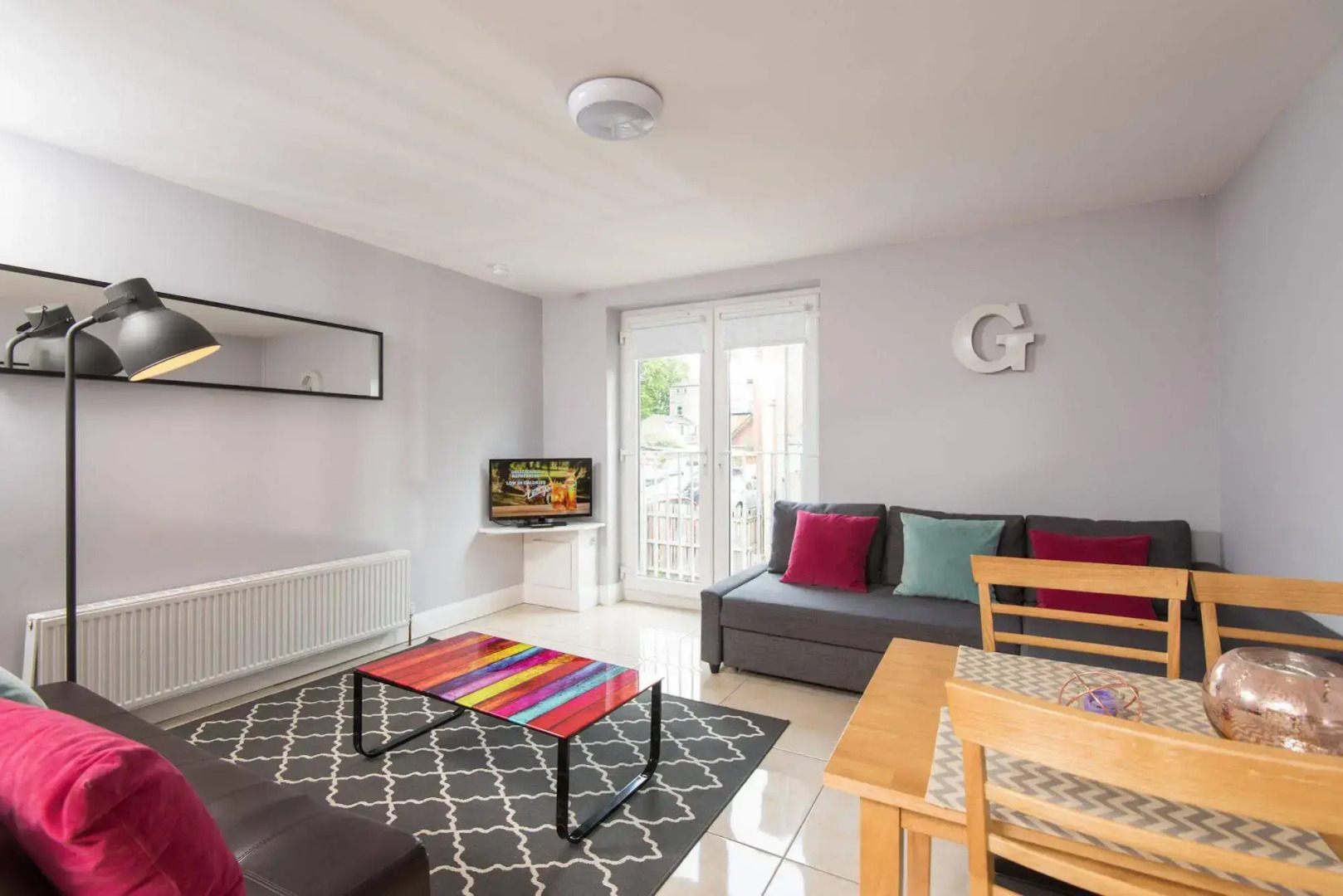 Giant Serviced Apartments