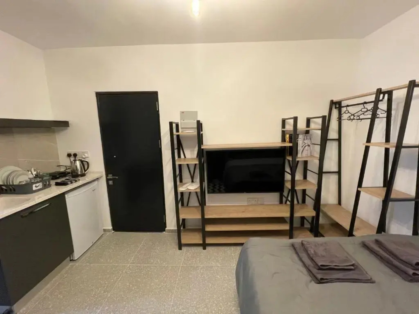 Mr. Studio in Ortakoy , North Nicosia + wifi + netflix