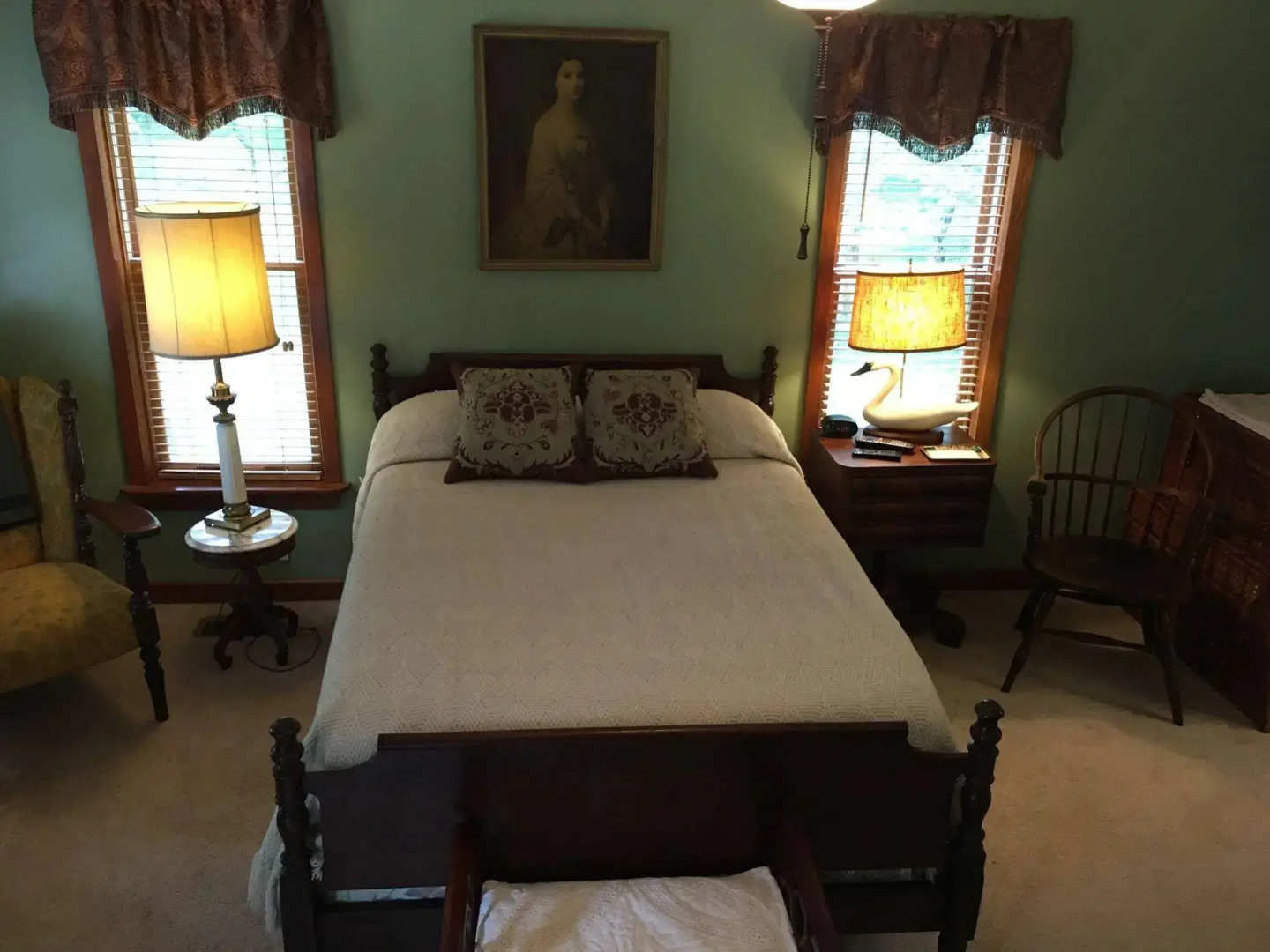 The Ebenezer House Bed & Breakfast