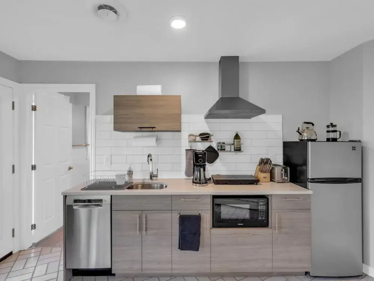 Coastal #1 and Cozy #2 - Seacliff Beach Suites