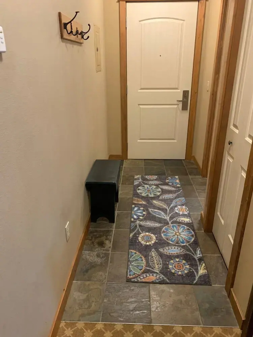 Shared Roof Top Hot Tub Silver Mtn