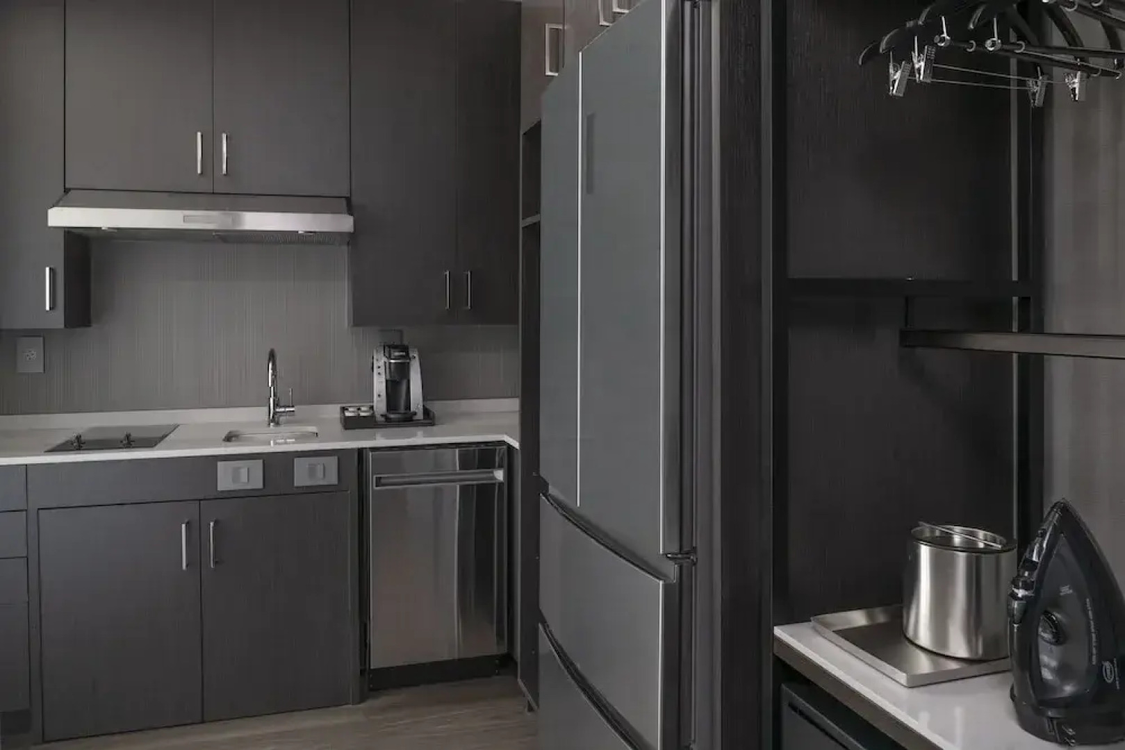 Staybridge Suites Boston Logan Airport - Revere