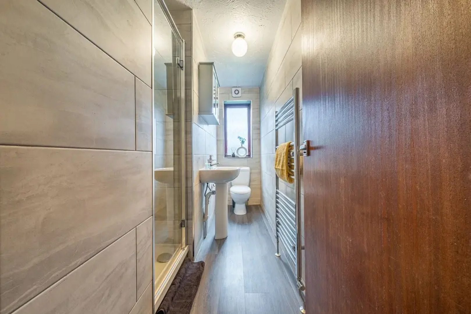 Staines Studio Apartment - Heathrow