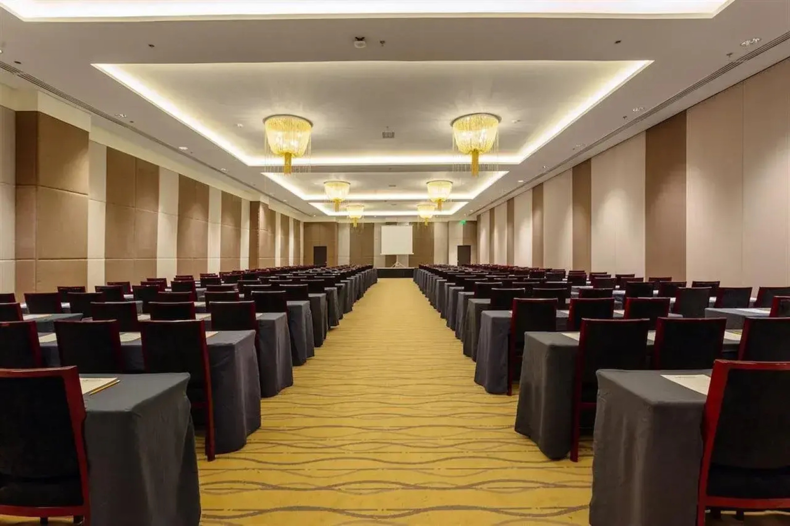 Summit Hotel Tacloban