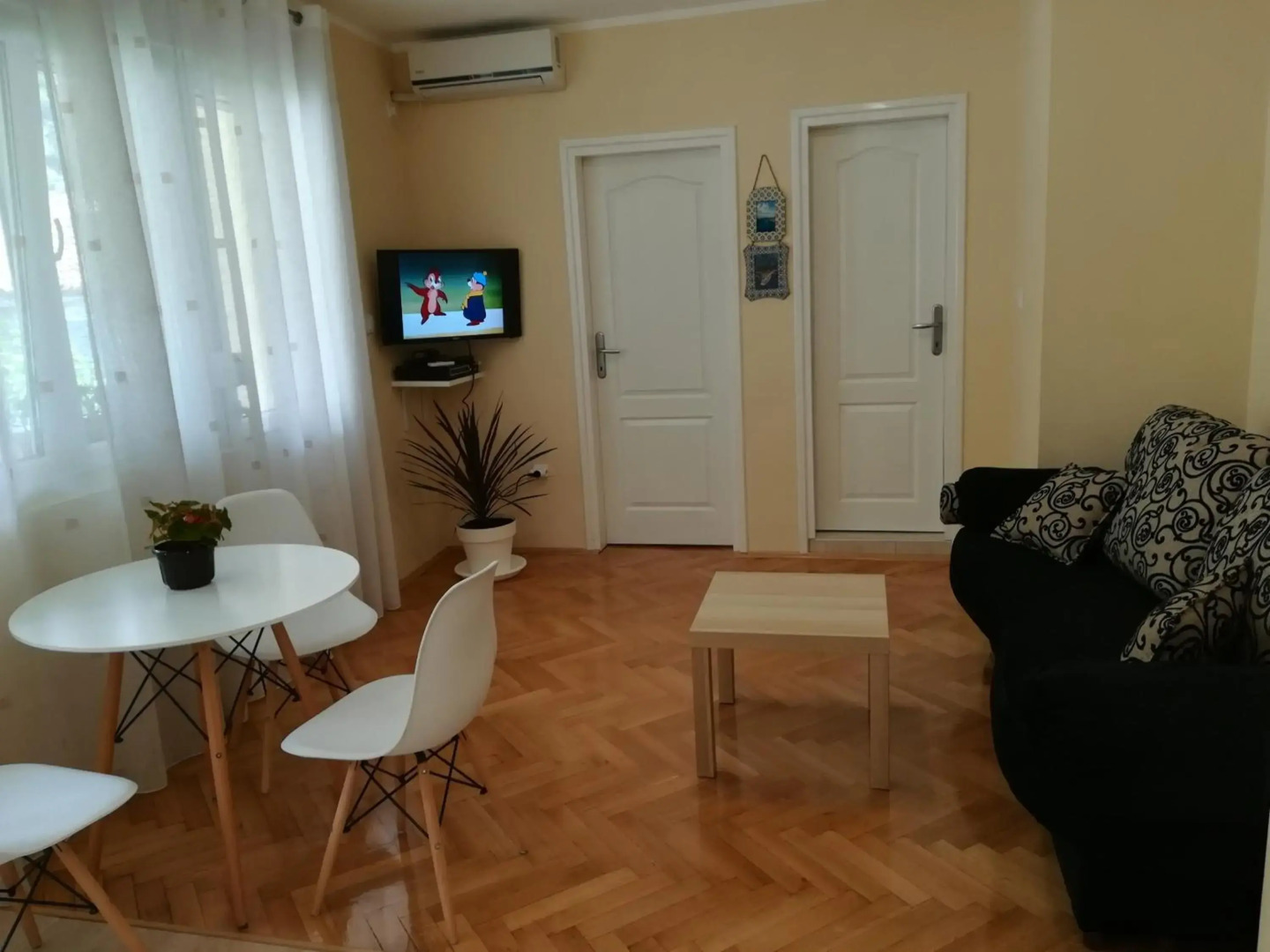 Apartment Nikolic Kotor