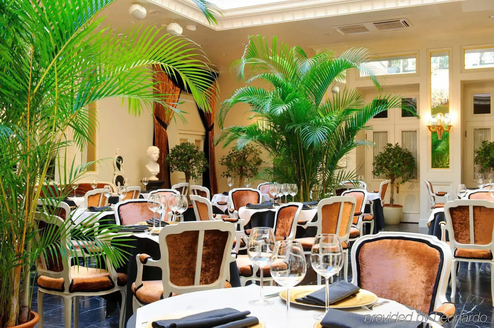 Grand Palace Hotel — The Leading Hotels of the World