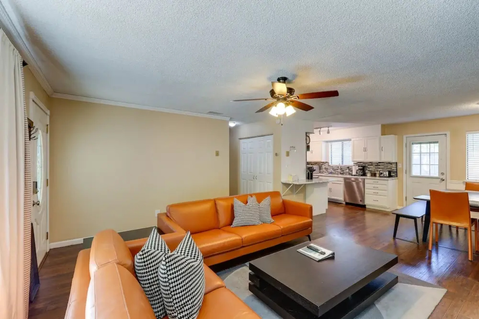 Flagstaff Home w/ Hot Tub, 4 Mi to Walnut Canyon!